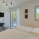 度假居 Stribor *