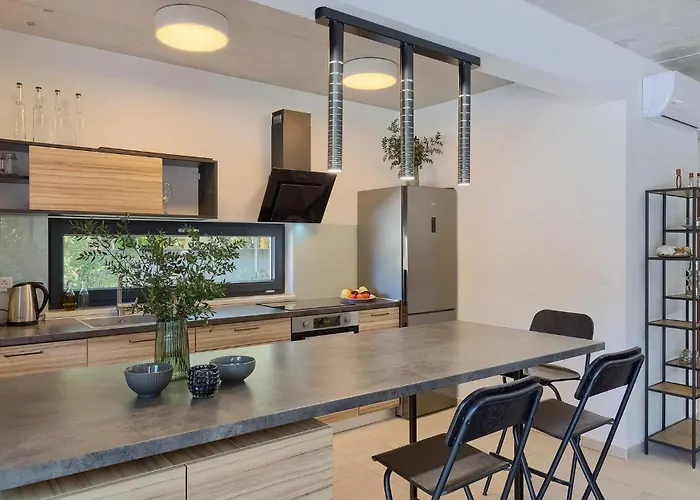 Σπίτι διακοπών Stribor Πούλα